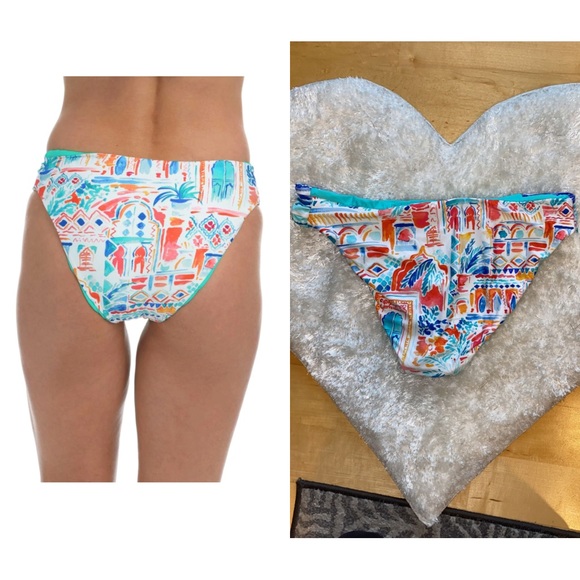 La Blanca: Terra Italia Side Shirred Hipster Bottom - Picture 2 of 14